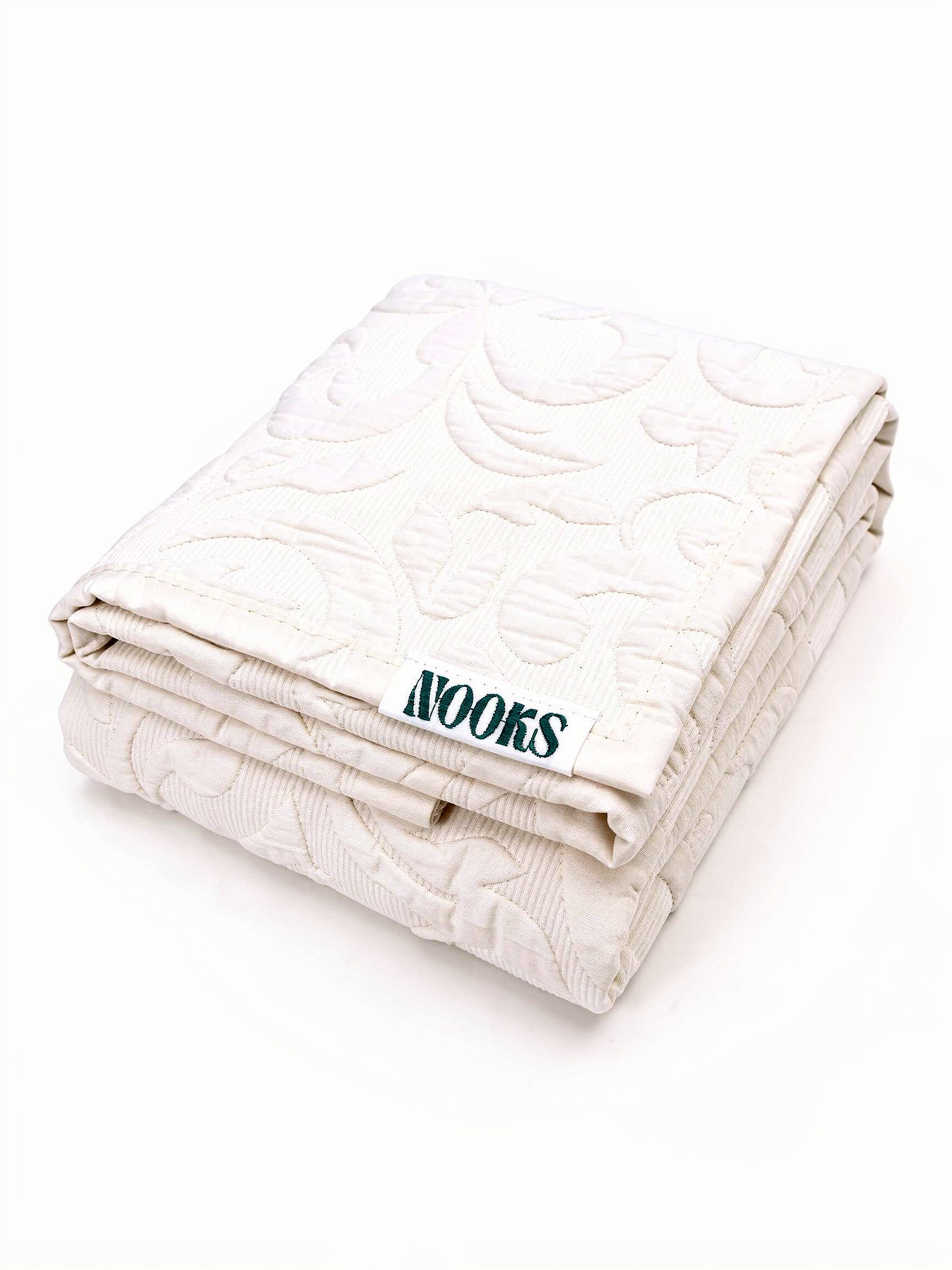 Grand Jasmine Pearl White